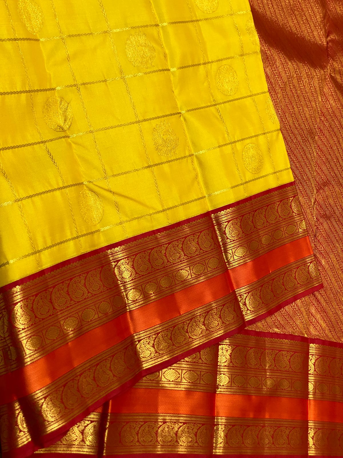 Kanjeevaram Koravai Silk - Image 3